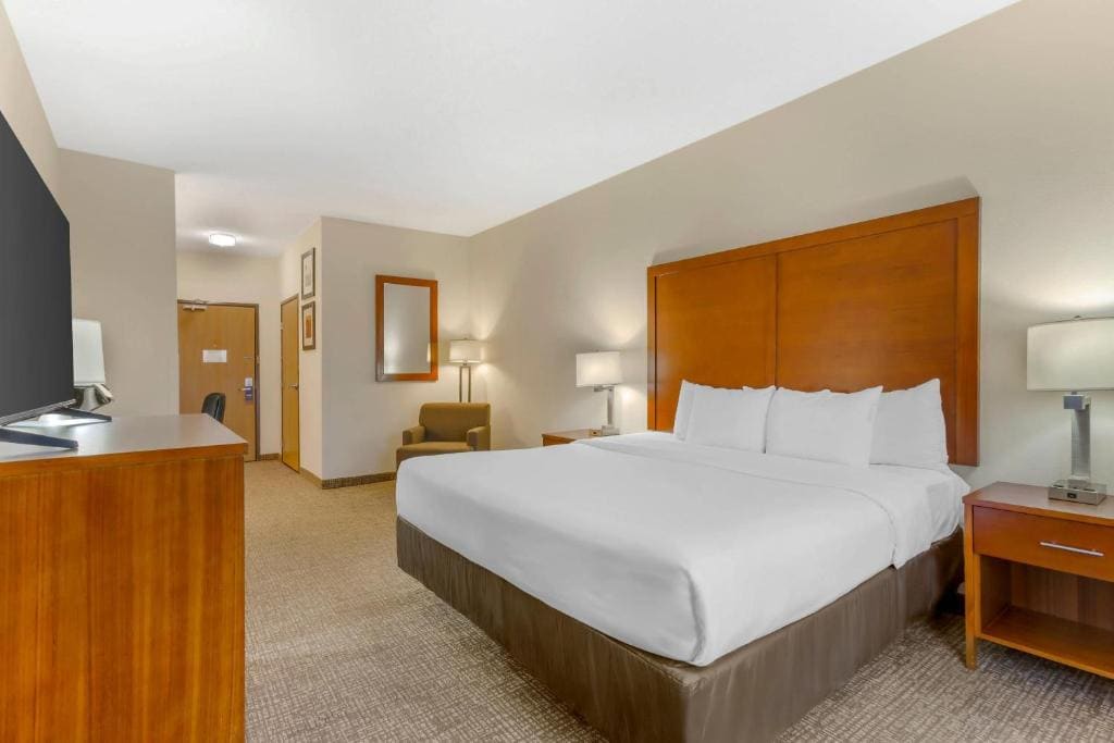 Comfort Inn & Suites Socorro - View 7