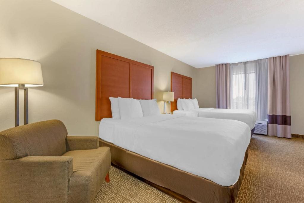 Comfort Inn & Suites Socorro - View 2