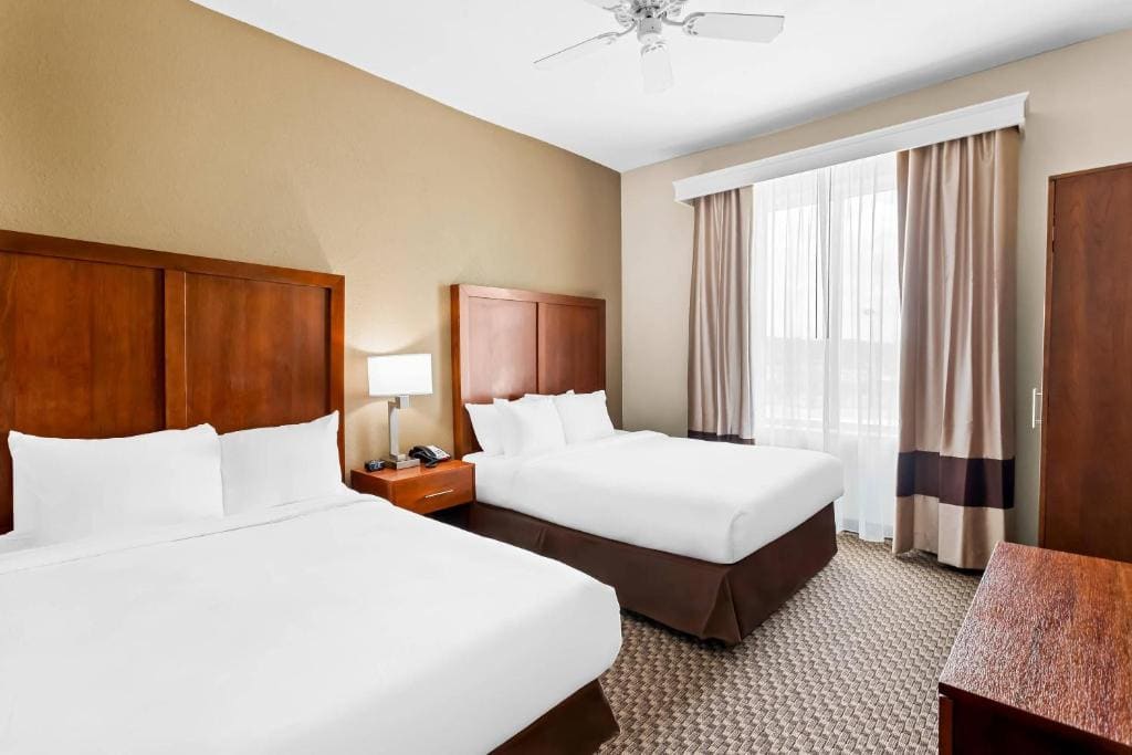 Comfort Inn & Suites Grenada - View 7