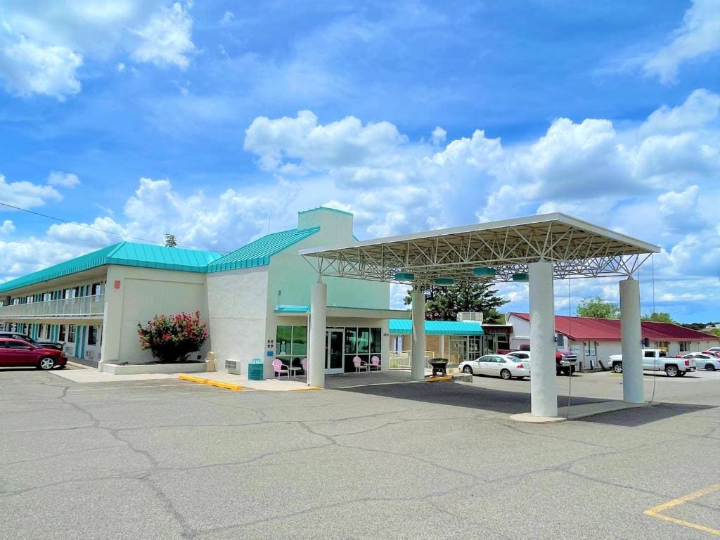 LuLu Silver City - Main view