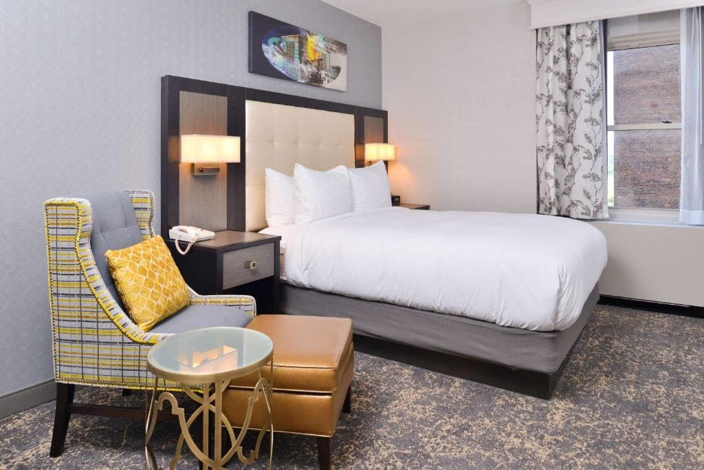 DoubleTree by Hilton Utica - View 6