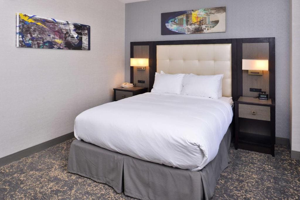 DoubleTree by Hilton Utica - View 7