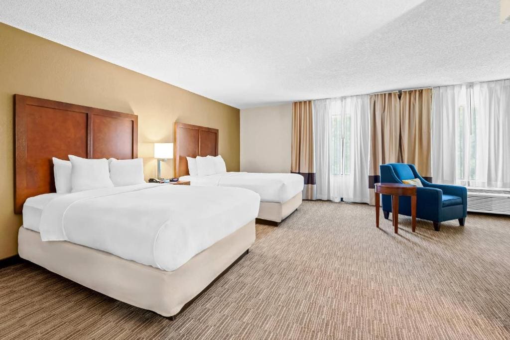 Comfort Inn & Suites Oxford South - View 2