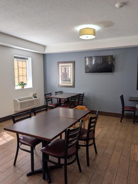 SureStay Plus by Best Western Jonestown Lebanon Valley - View 3