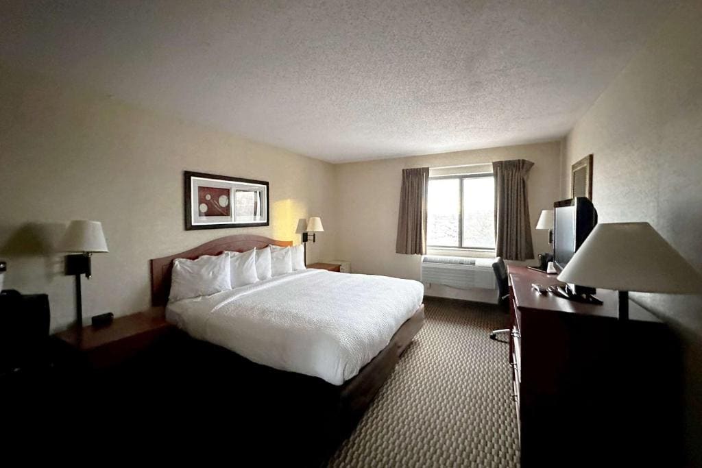 Travelodge by Wyndham Rapid City - Black Hills - View 6
