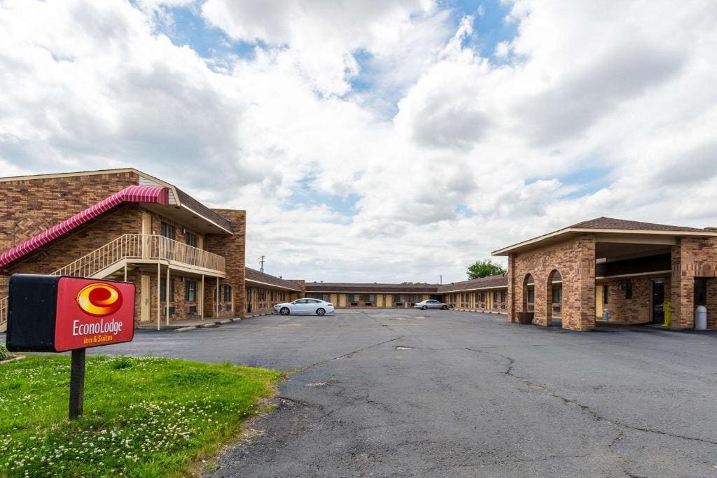 Econo Lodge & Suites Brinkley - View 5