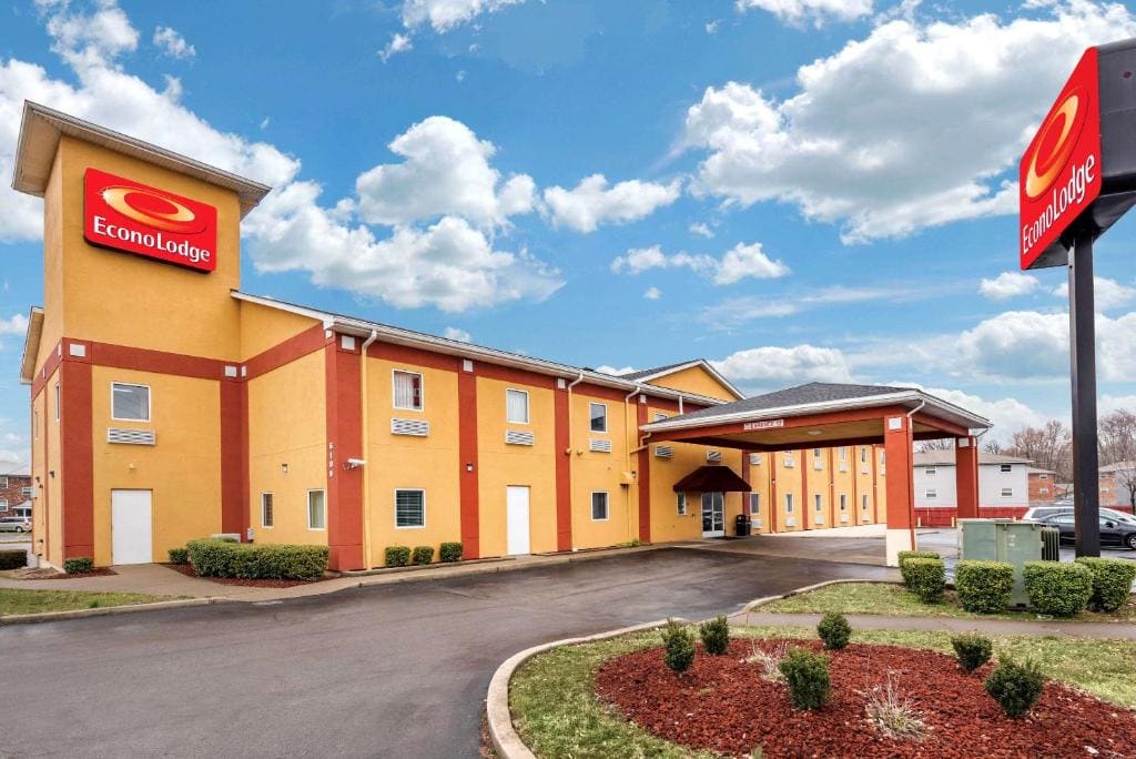 Econo Lodge Louisville Airport - View 4