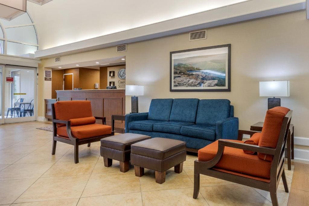 Comfort Suites Gastonia - Charlotte - View 4