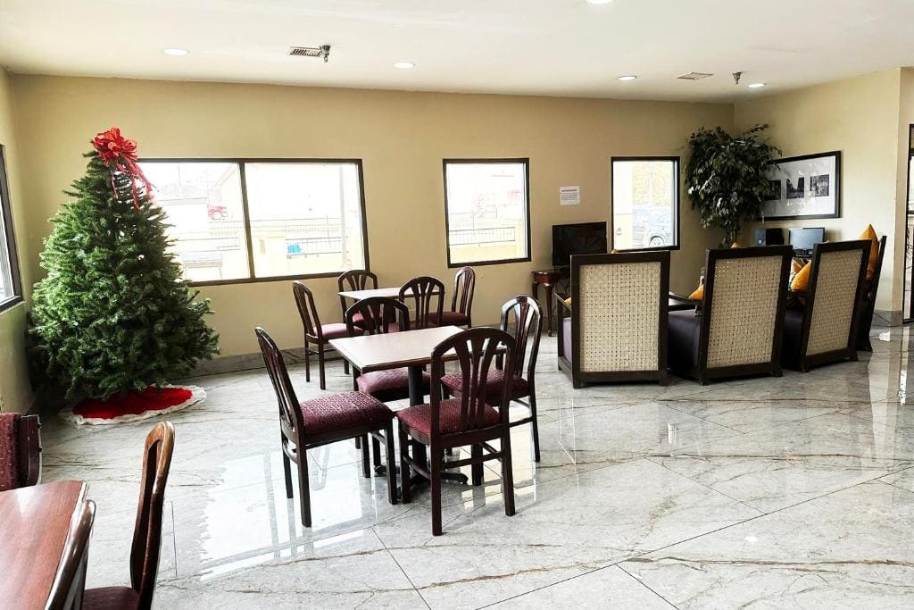 OYO Hotel Rome West GA - View 3