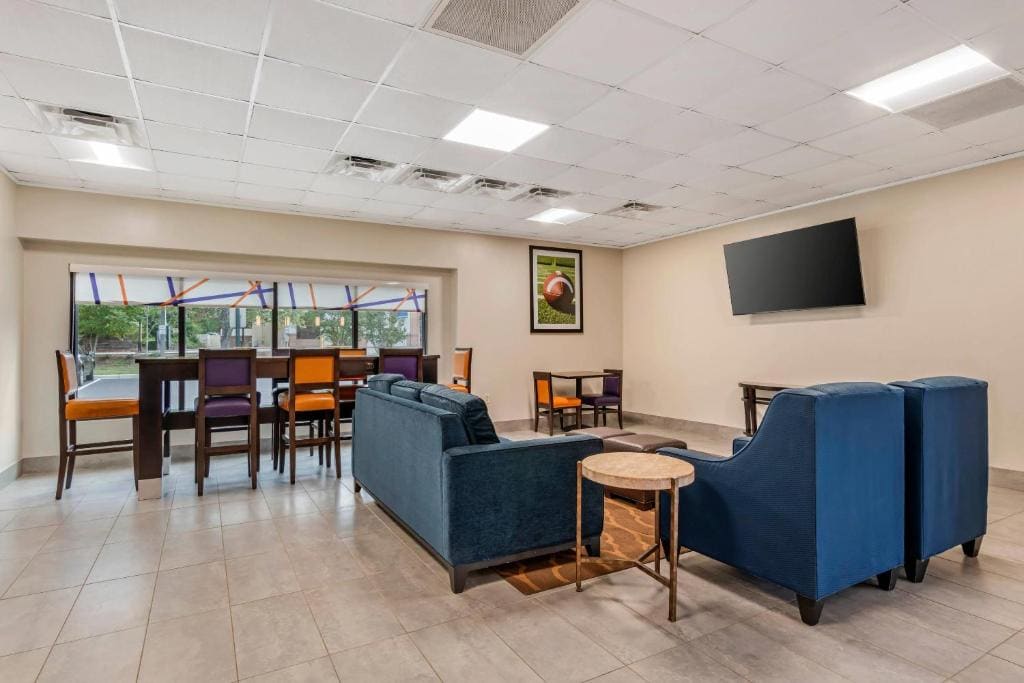 Comfort Inn & Suites Clemson - University Area - View 5