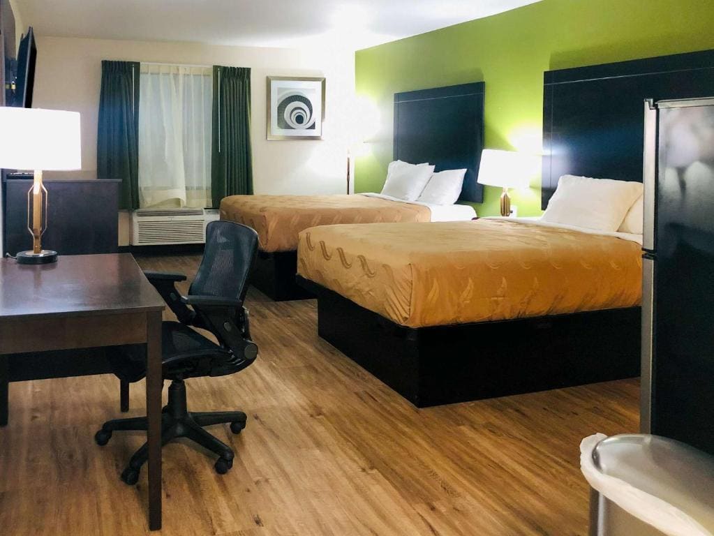Quality Inn & Suites Lake Charles South - View 6