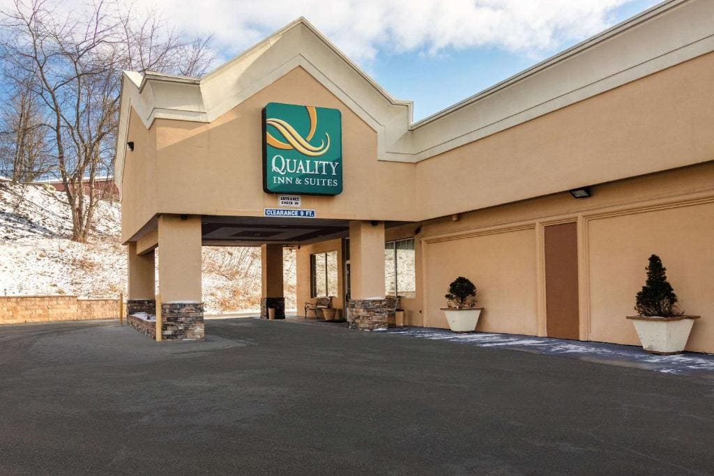 Quality Inn & Suites Indiana South - Main view