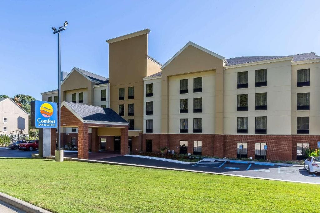 Comfort Inn & Suites Dalton West - Main view