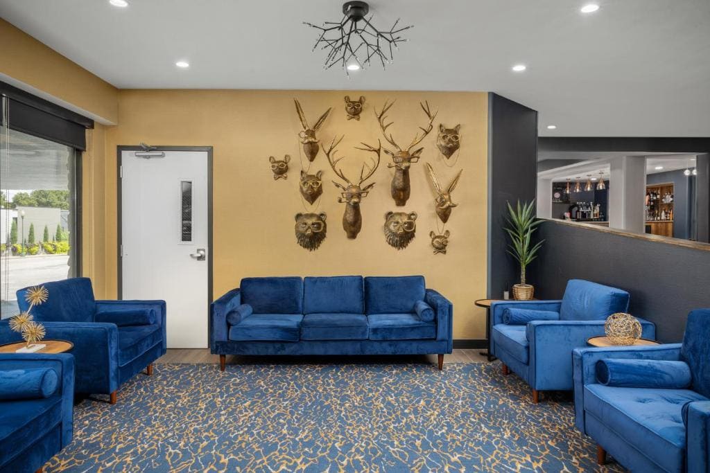 Hotel Westport Kansas City, Tapestry Collection by Hilton - View 5