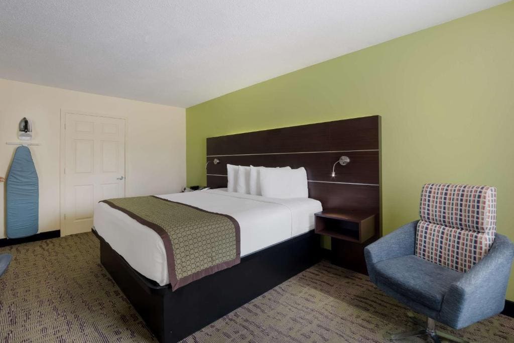 SureStay Hotel by Best Western Manning - View 2
