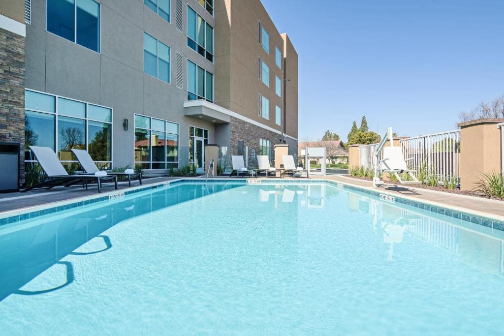 Hyatt Place Bakersfield - View 5