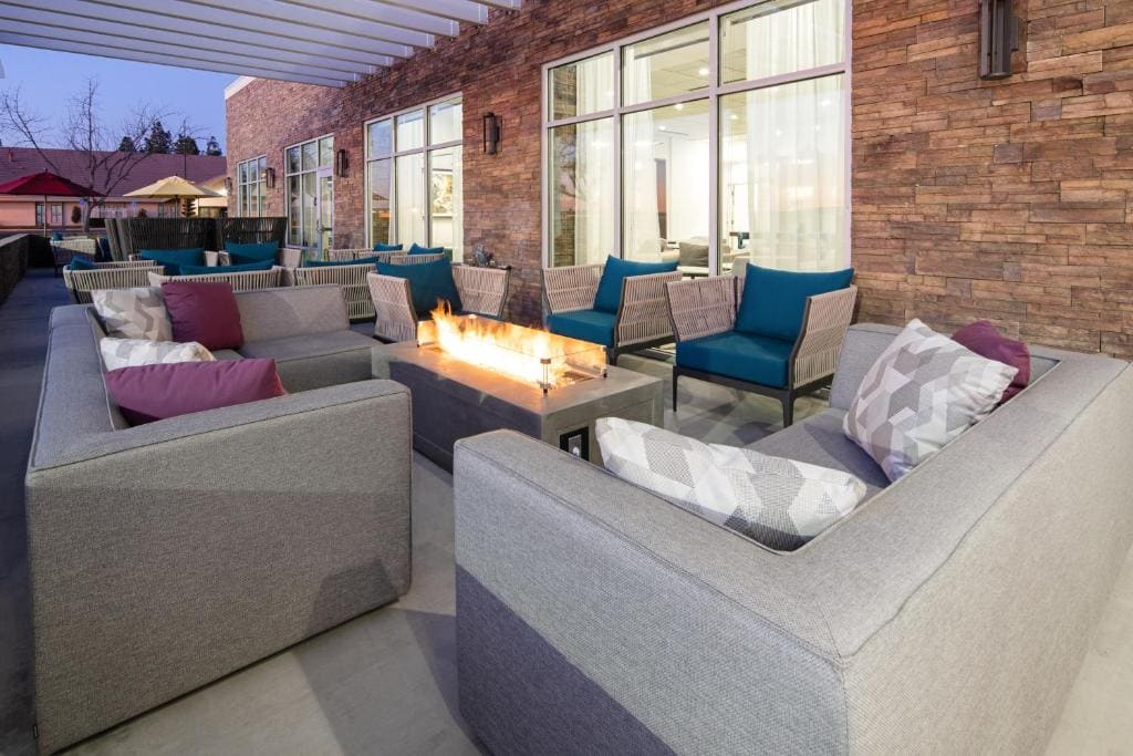 Hyatt Place Bakersfield - View 6