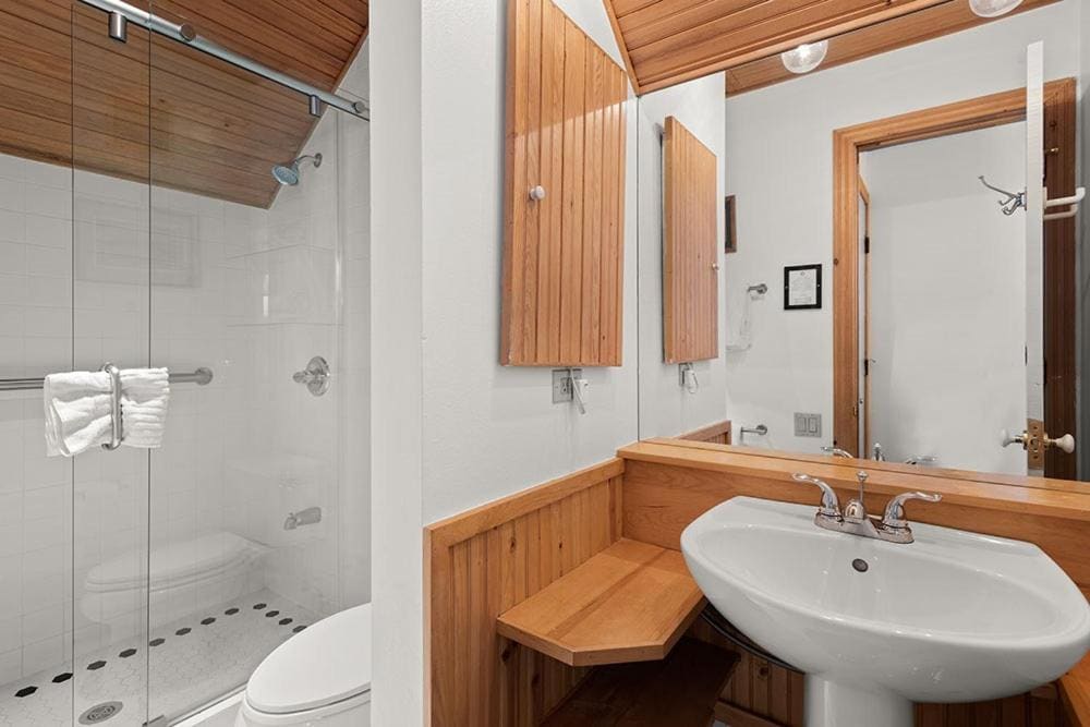 Independence Square Hotel Aspen - View 7