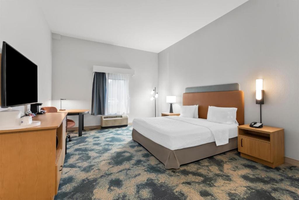 Hampton Inn & Suites Pensacola/I-10 Pine Forest Road - View 2