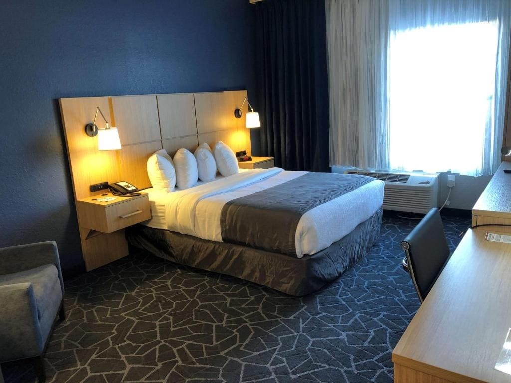 Best Western Eau Claire South - View 2