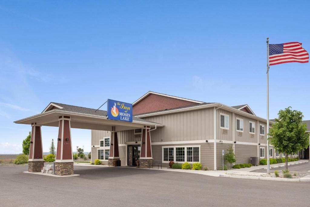 Inn at Moses Lake - Main view
