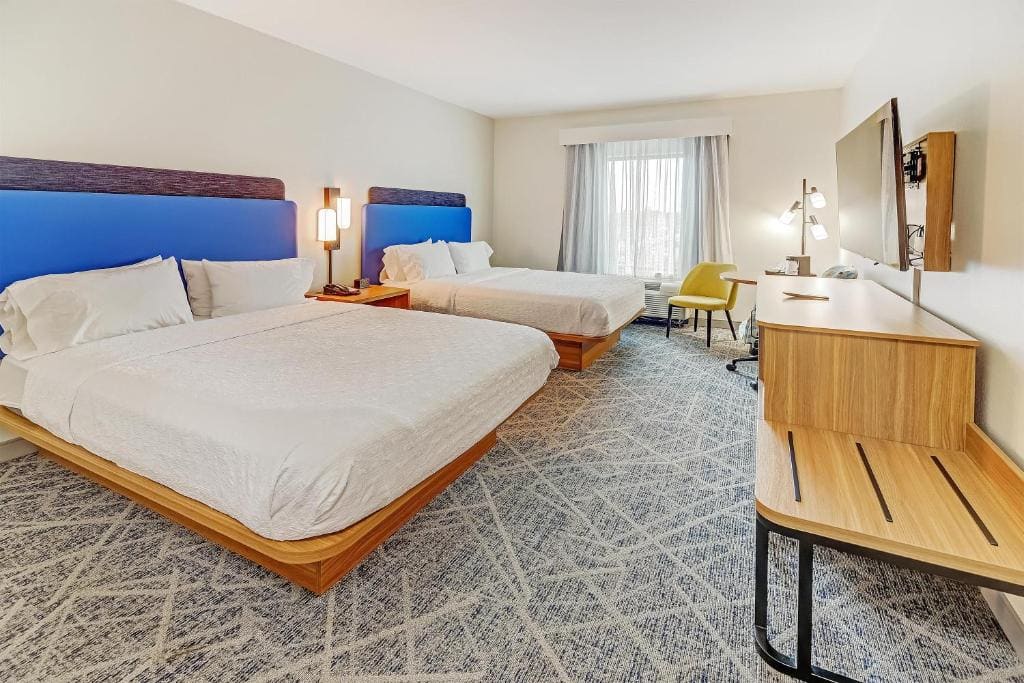 Hampton Inn Foley - View 2