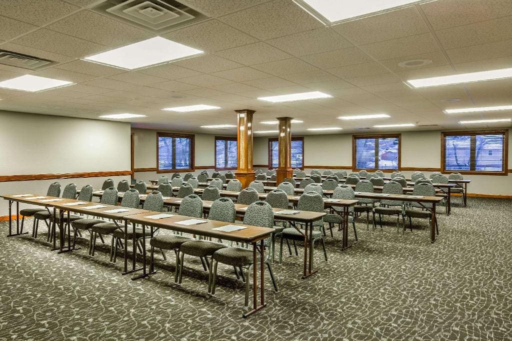 AmericInn by Wyndham Medora - View 5