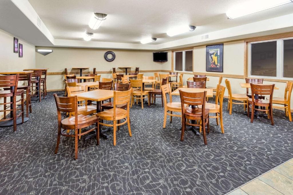 AmericInn by Wyndham Medora - View 3