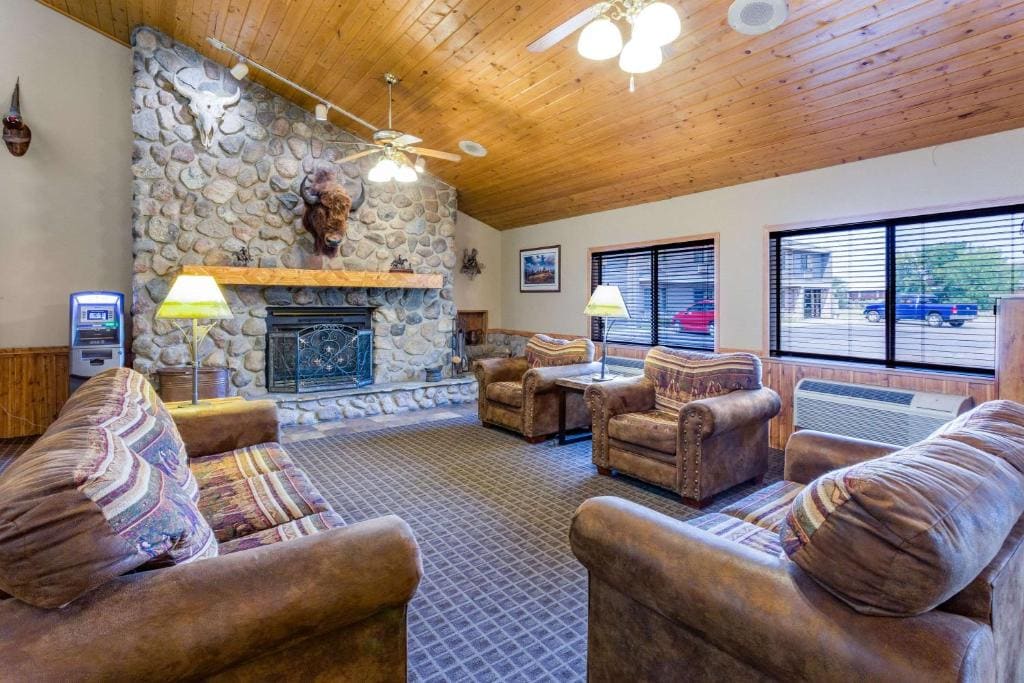 AmericInn by Wyndham Medora - View 4