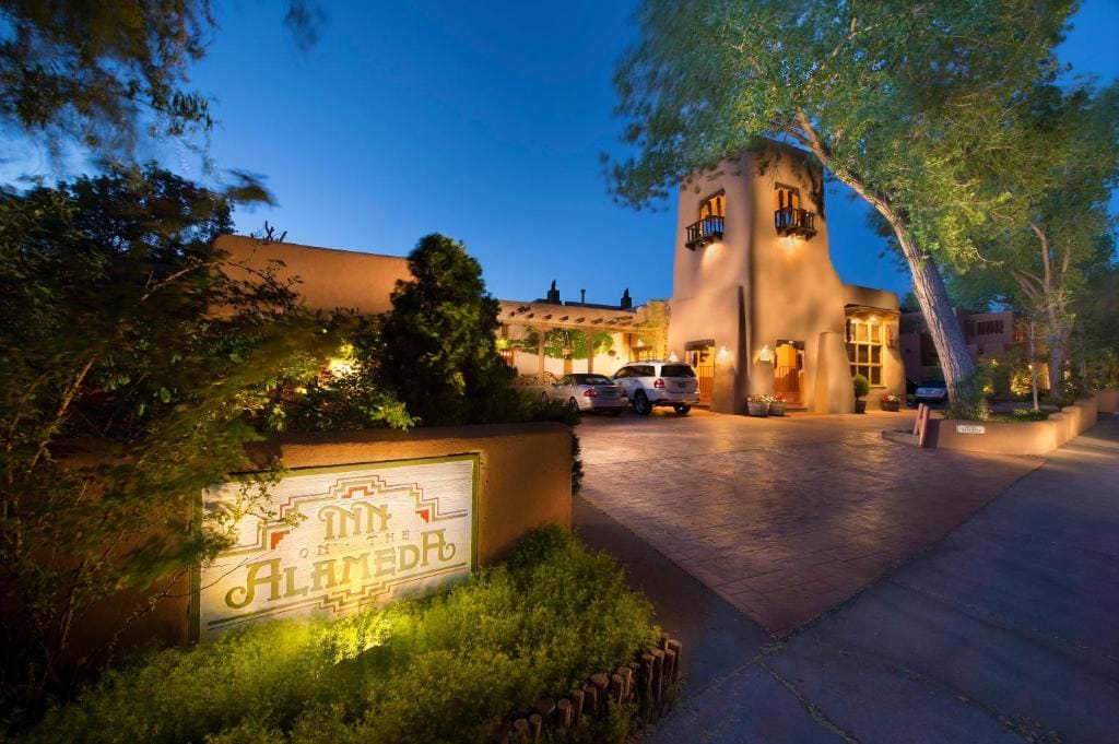 Inn on the Alameda - Main view
