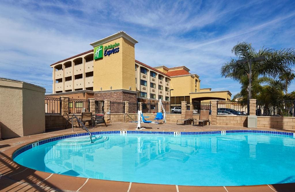 Holiday Inn Express San Diego South - National City by IHG - Main view