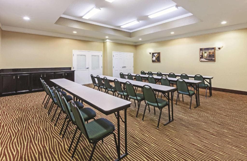 La Quinta by Wyndham Pearland - View 5