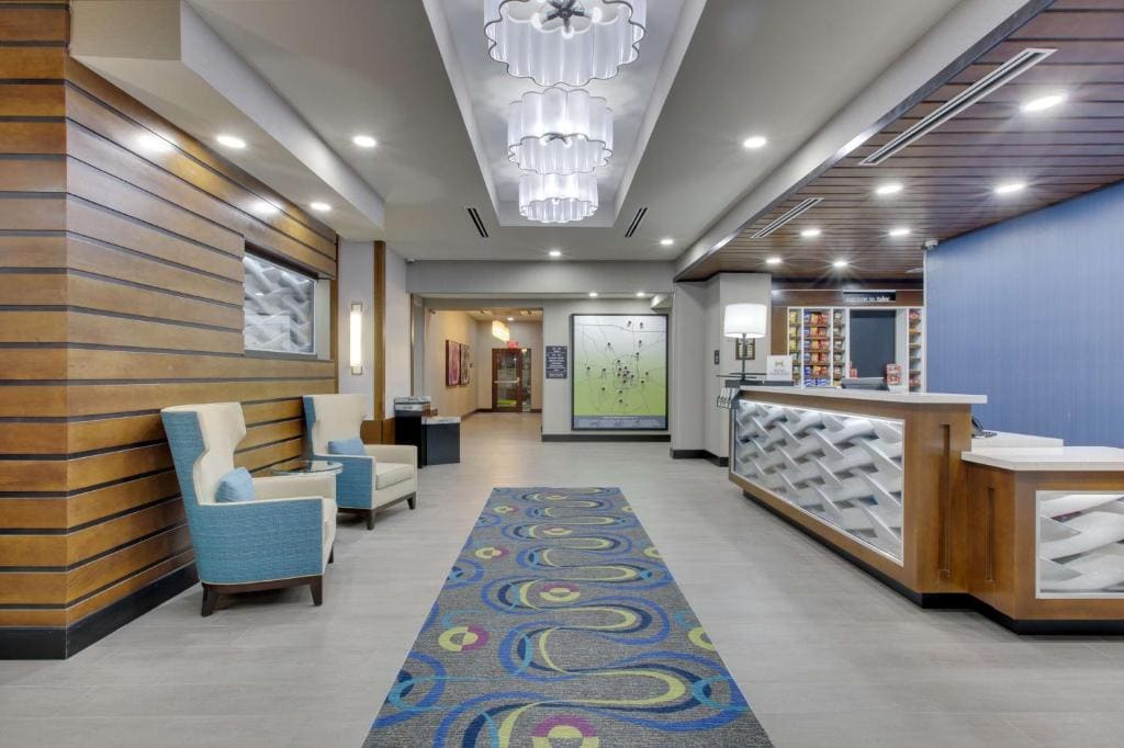 Hampton Inn & Suites Tyler-South - View 5