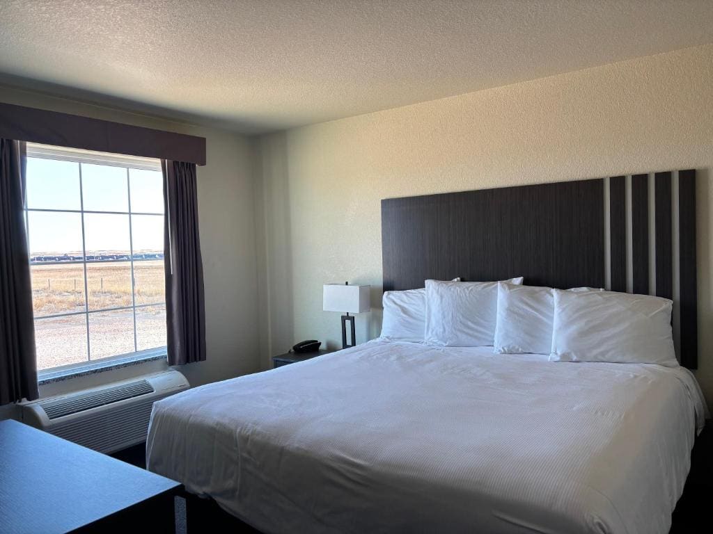 Iron Creek Inn & Suites - View 3