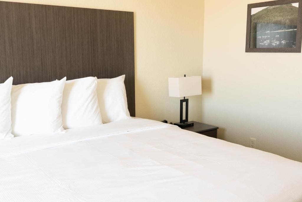Iron Creek Inn & Suites - View 6