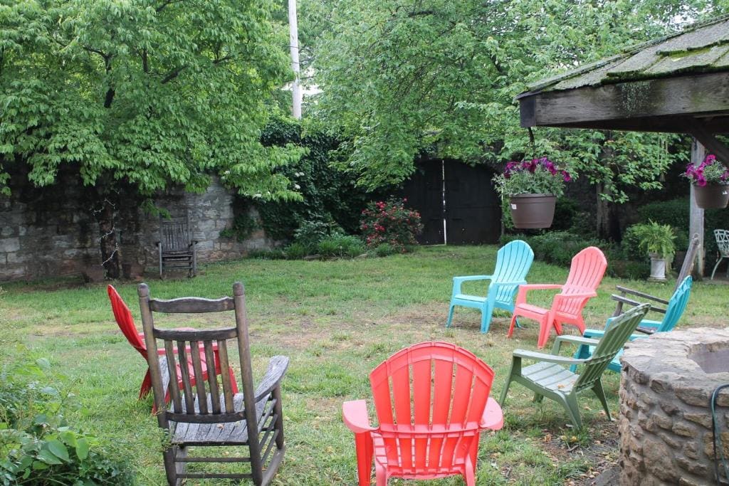 Jailer's Inn - View 3