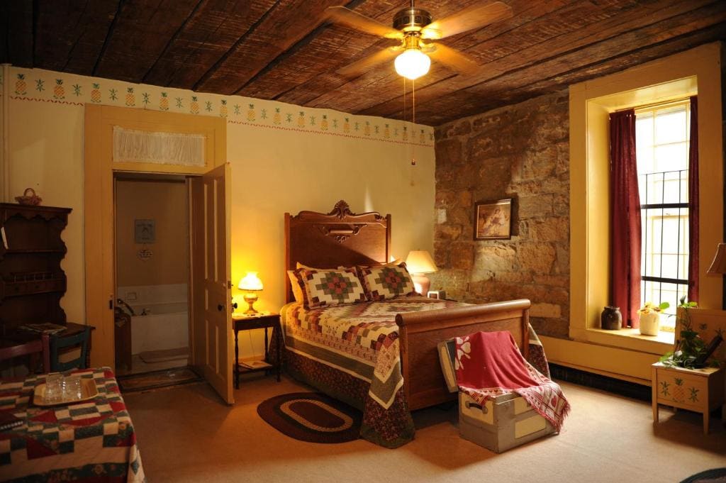 Jailer's Inn - View 2