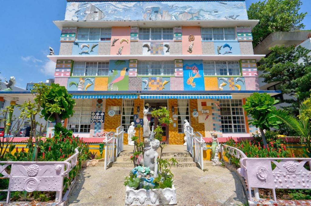 James Hotel - Main view