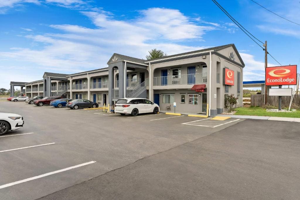 Econo Lodge Fredericksburg near I-95 - Main view