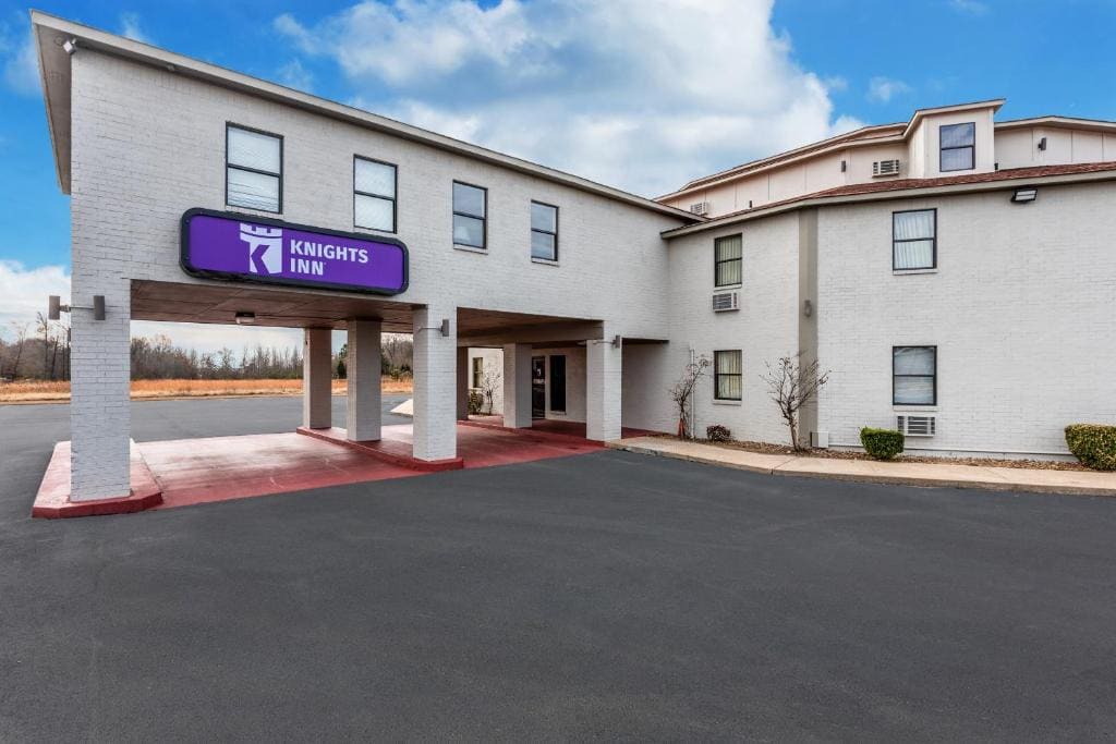 Americas Best Value Inn Searcy - View 4