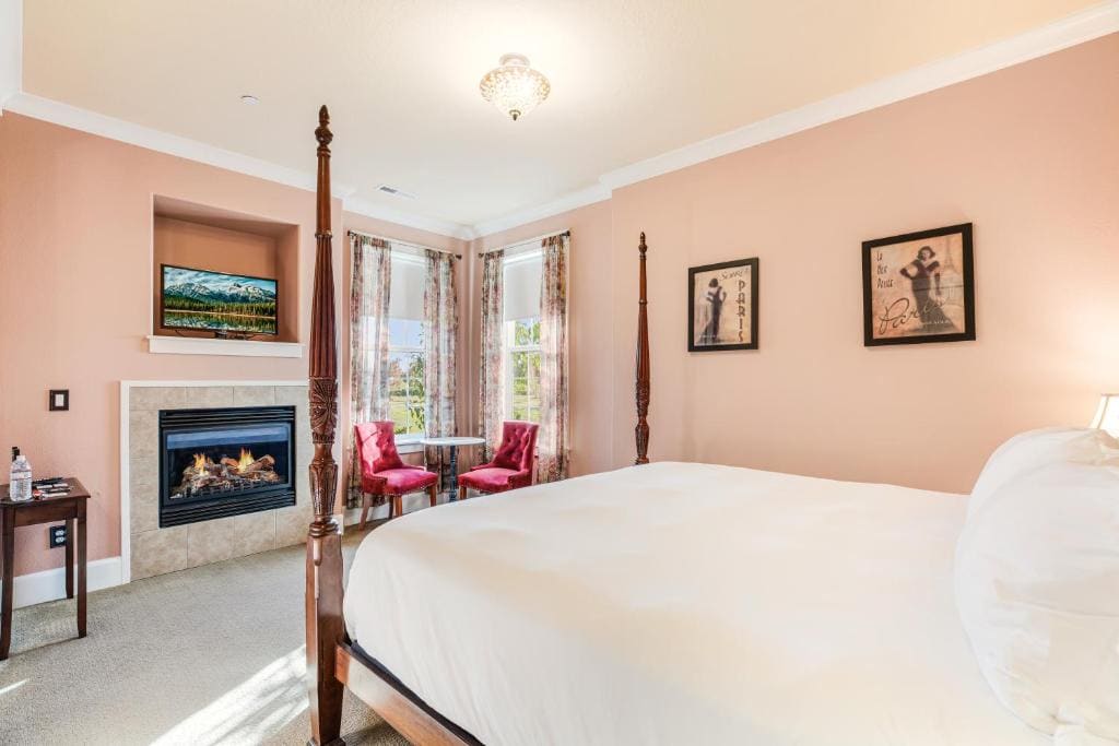 La Bastide Bed and Breakfast - View 4