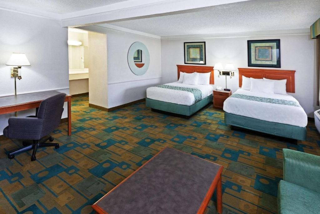 La Quinta Inn by Wyndham Austin Oltorf - View 7