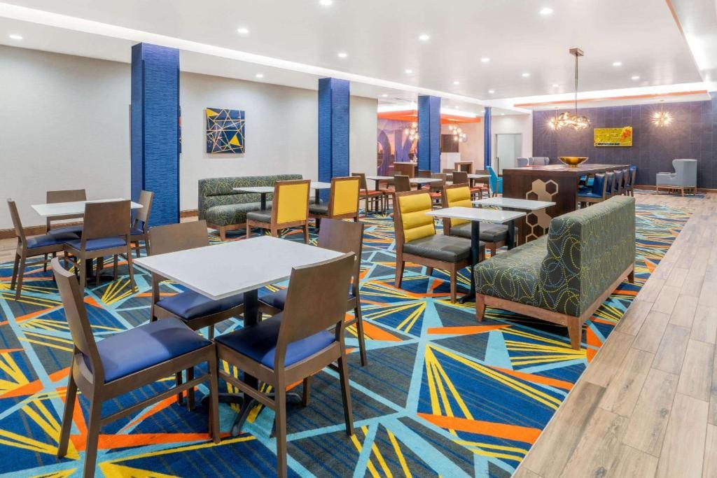 La Quinta by Wyndham Oklahoma City Airport - View 4