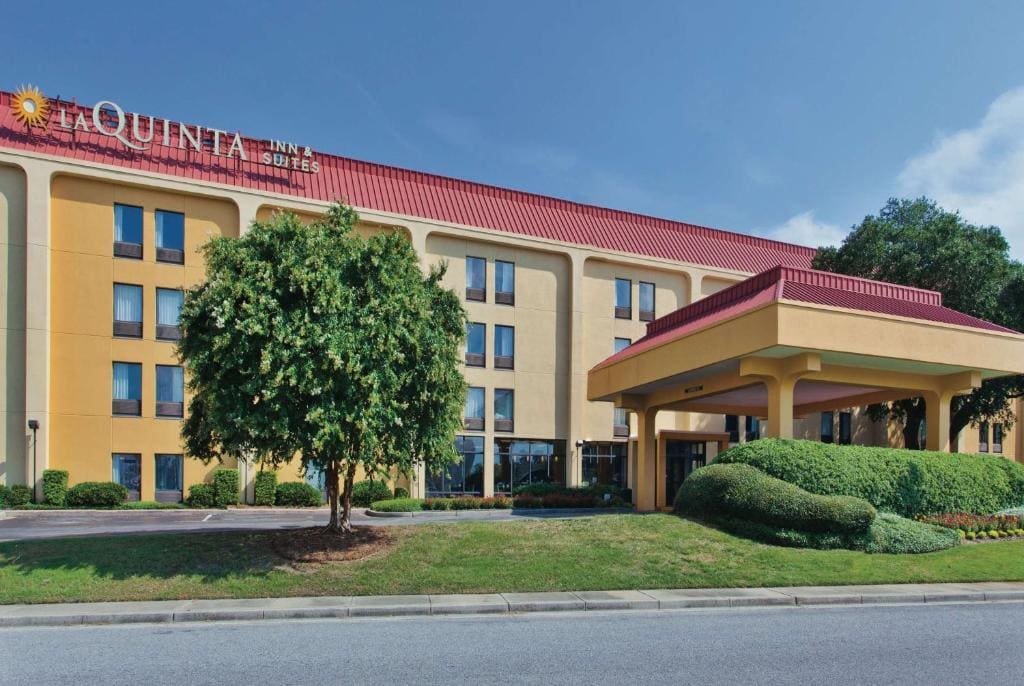 La Quinta by Wyndham Charleston Riverview - Main view