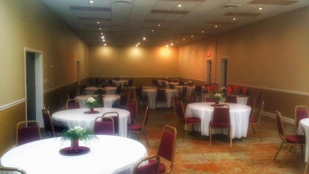 Landmark Inn - View 4