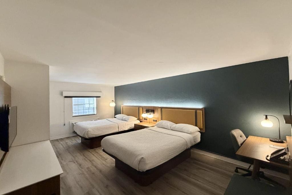 La Quinta Inn by Wyndham Salt Lake City Midvale - View 7