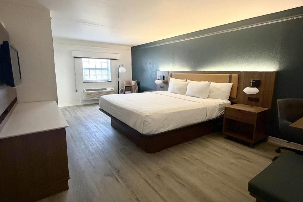 La Quinta Inn by Wyndham Salt Lake City Midvale - View 6