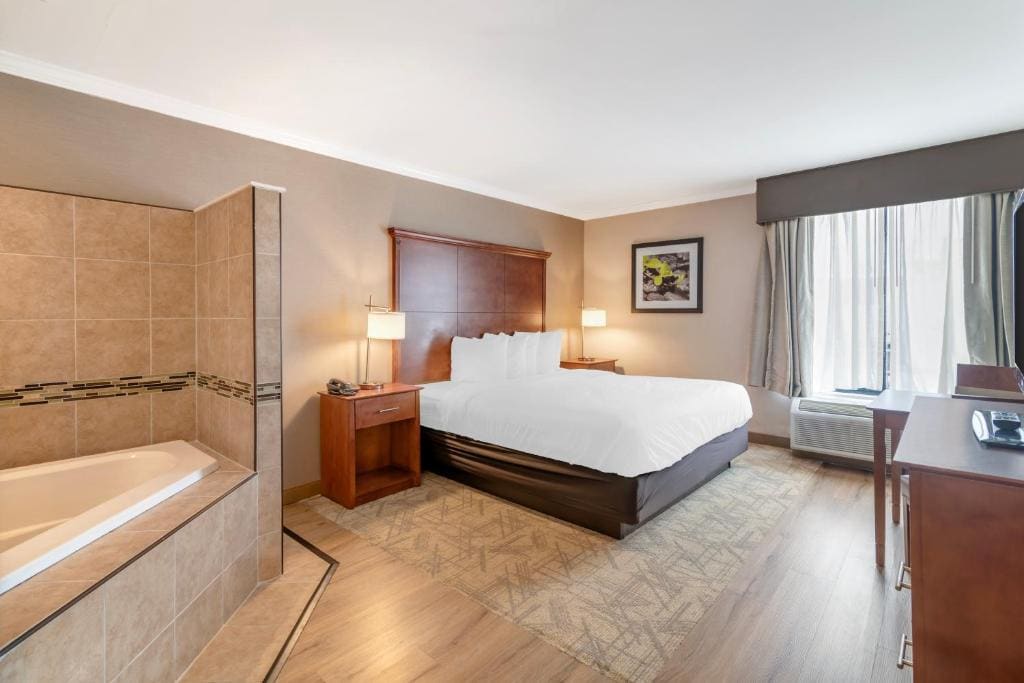 Syracuse Grand - View 6