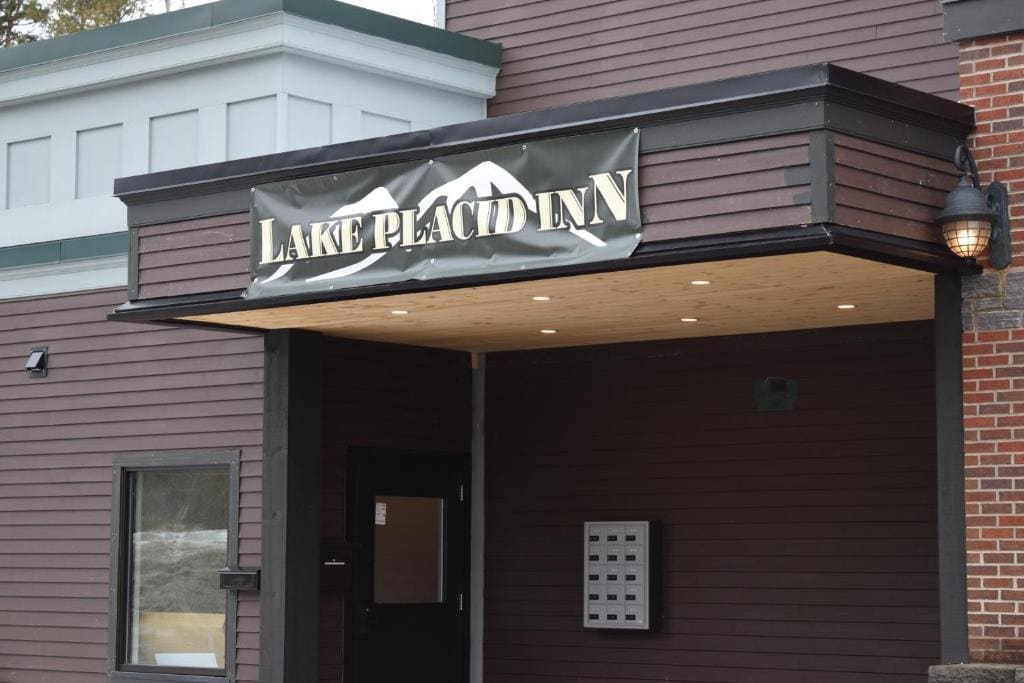 Lake Placid Inn: Main Street - View 5