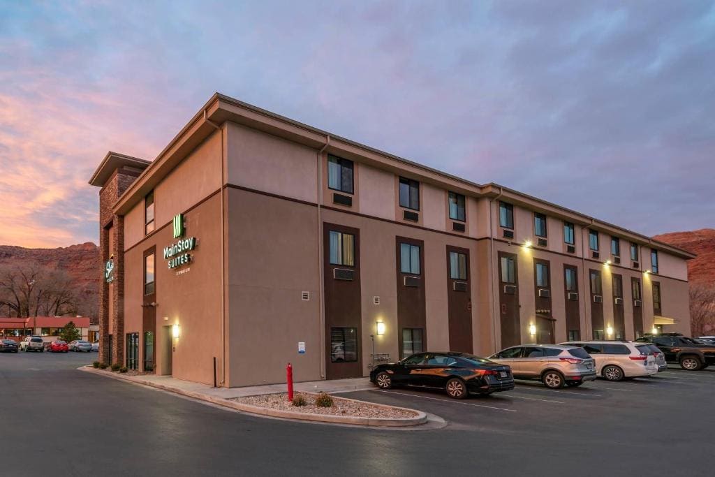 MainStay Suites Moab near Arches National Park - Main view